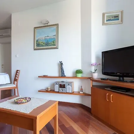 Apartament Maria - Free Garage