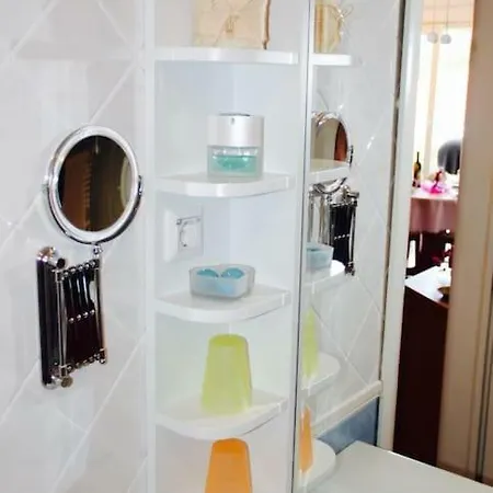 Maria - Free Garage Daire *