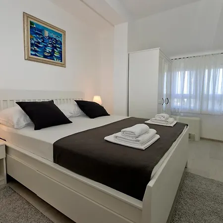 Appartement Maria - Free Garage