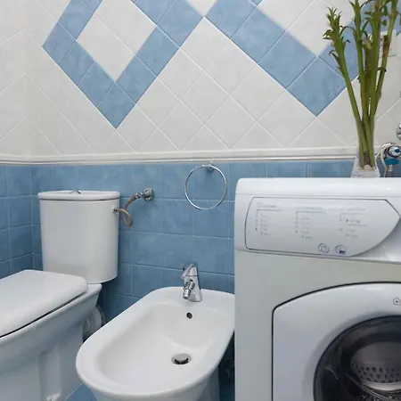 Maria - Free Garage * Ντουμπρόβνικ